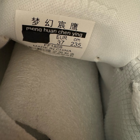 Track Spikes - Picture 4 of 4